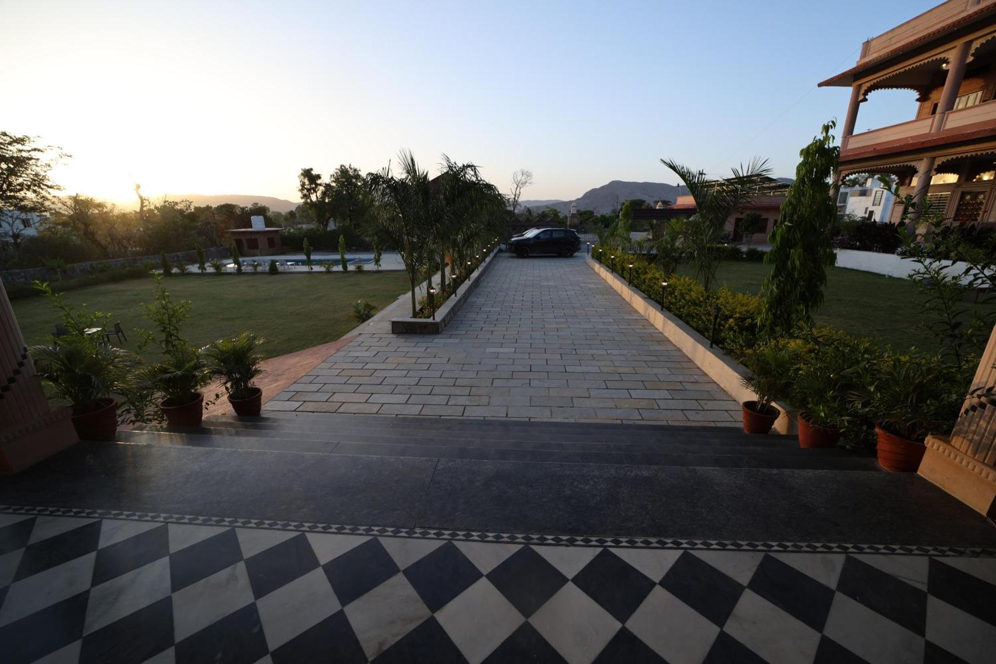 Jai Niwas Palace Resort Кумбалгарх Екстериор снимка